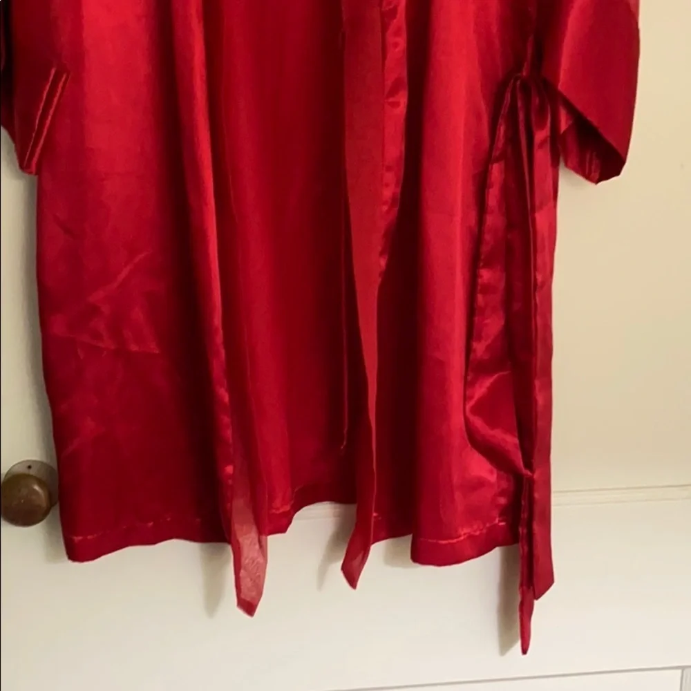Bali Studio red wrap robe/ sleepwear size: M
